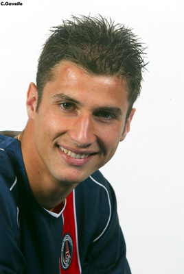 Lorik cana